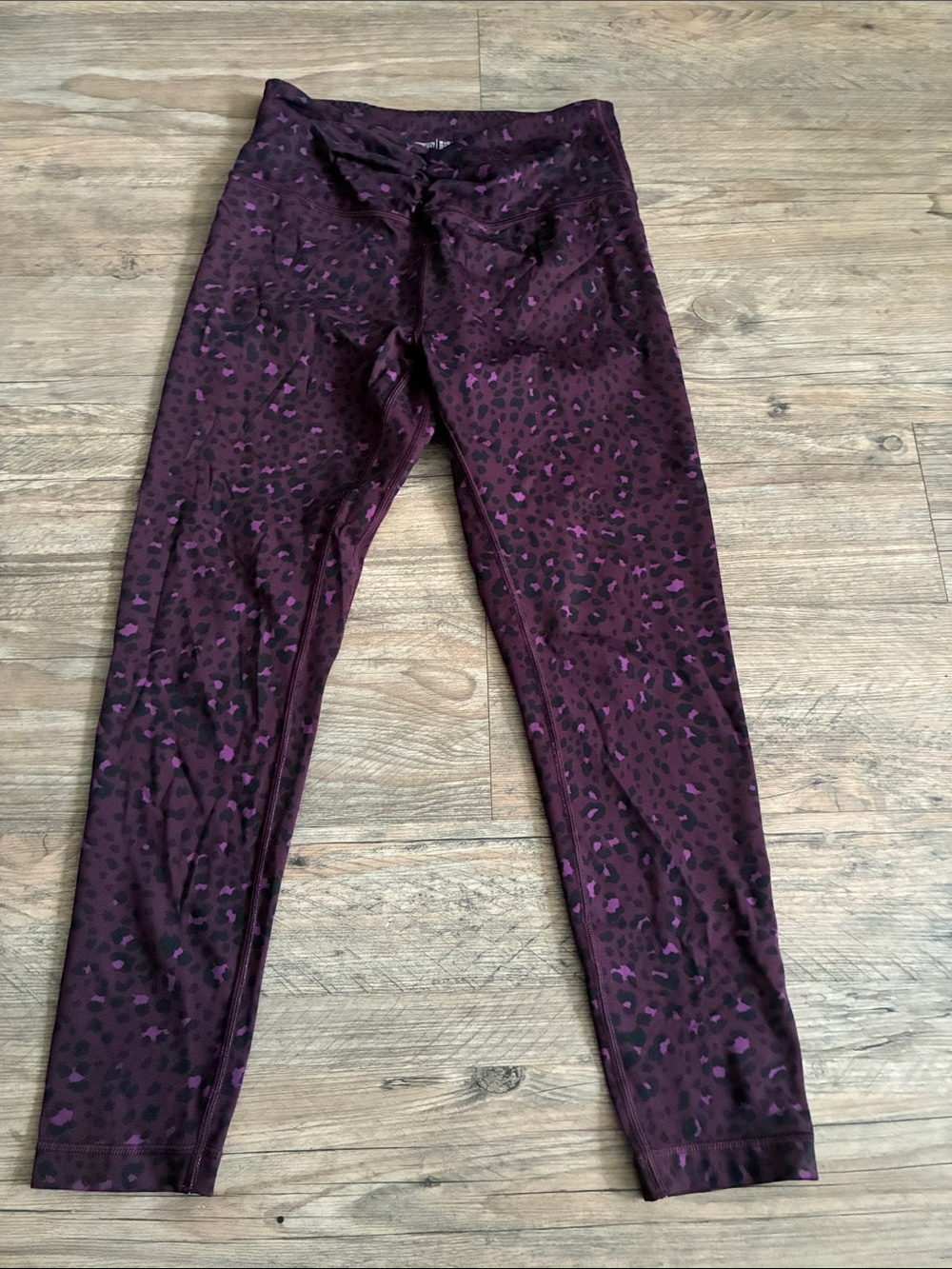Victoria Secret Purple Leopard Print Leggings